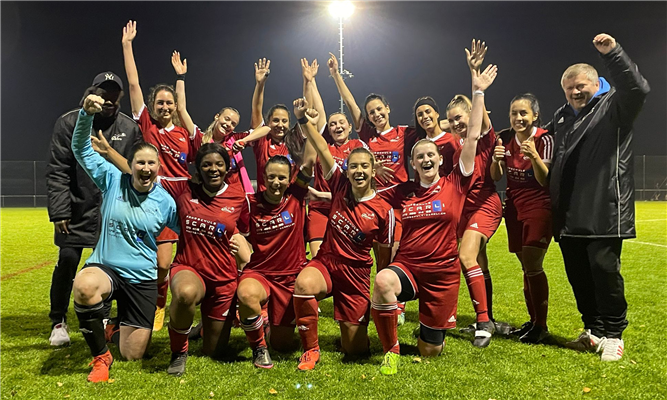 Frauen 2: 3 Punkte für eine starke Leistung