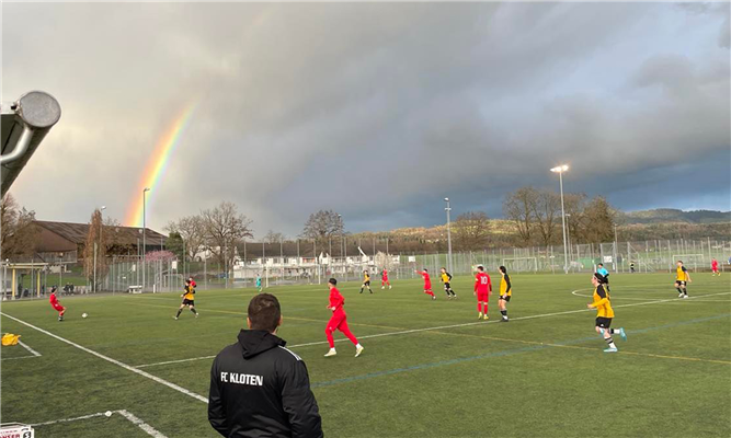 Unsere beiden Herrenteams gewinnen die Auftaktspiele souverän