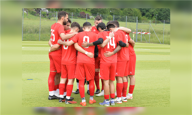 Herren 1 -  Chancenlos in Veltheim 