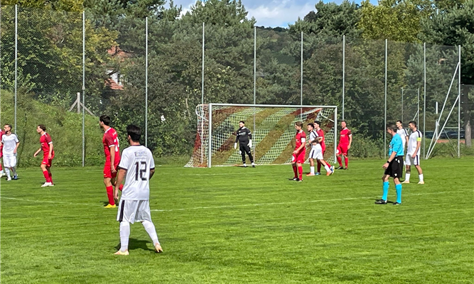 Herren 1: Klarer Auswärtssieg in Rafzerfeld