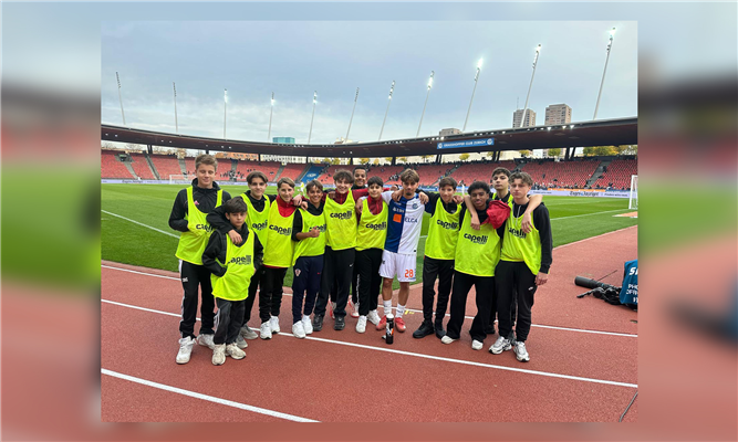 Junioren Ca: Als Balljungs in der Brack Super League